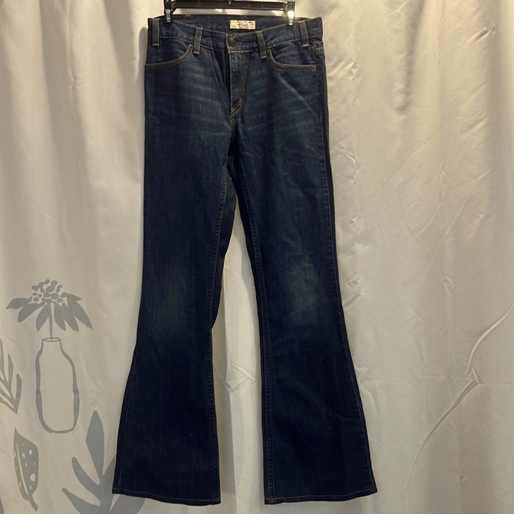 Levi’s 1970 Flare